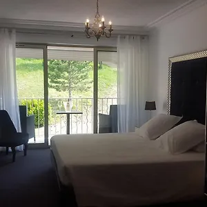 *** Hotel Les Deux Lions France