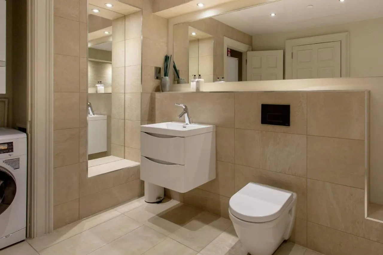 Altido Luxury 3Br Home At The Heart Of The City Centre 0*, Edinburgh