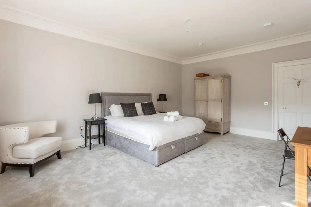 Altido Luxury 3Br Home At The Heart Of The City Centre Edinburgh